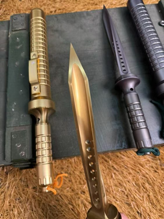 mmexport1759984138408